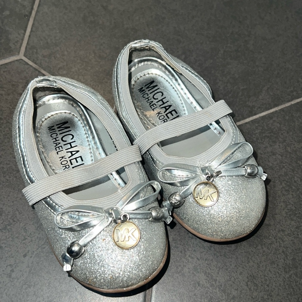 Michael Kors size 6 toddler shoes